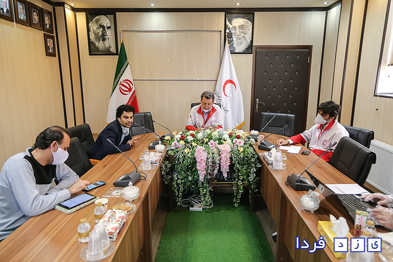 تشریح خدمات هلالاحمر یزد در بحران شیوع کرونا/ از اهدای کمک هزینه به خانوادههای نیازمند برای مقابله با کرونا تا تامین تجهیزات مورد نیاز با مشارکت داوطلبان